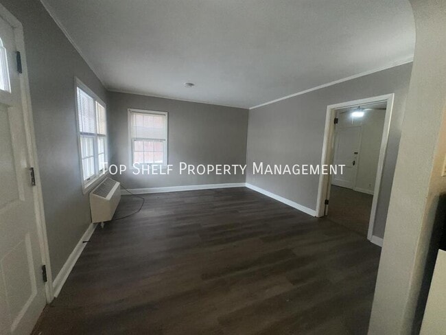 Photo - 2303 E 9th St Unit 2