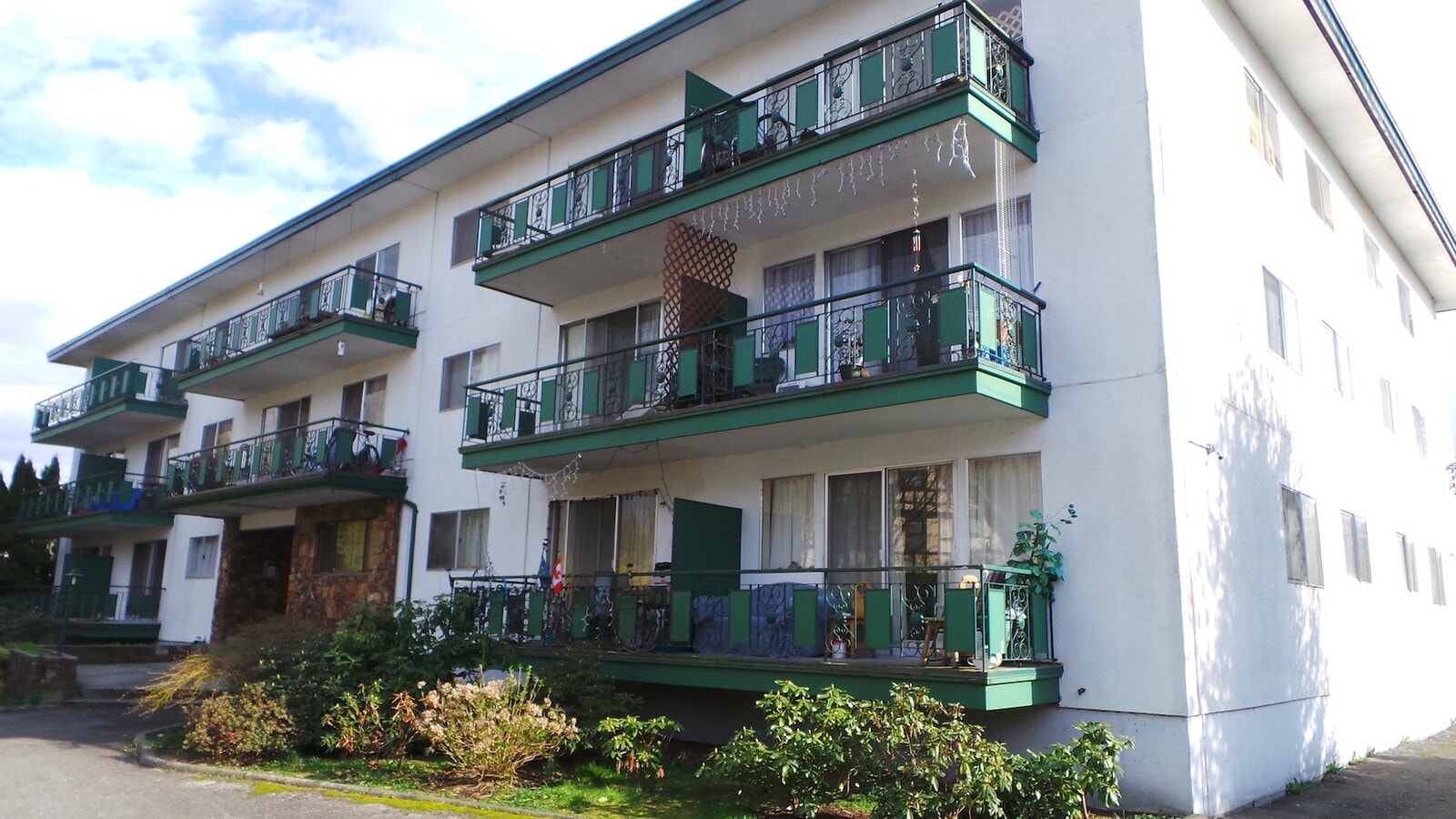 Mainstreet on Yale Apartments - Mainstreet on Yale Apartments