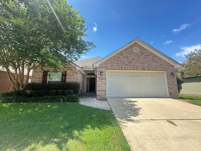 Building Photo - RIVERBROOKE-GATED COMMUNITY NEAR LSUS COLLEGE