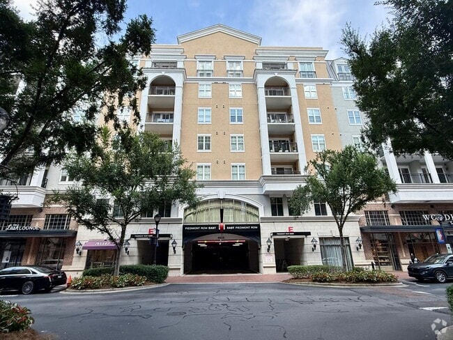 Building Photo - T.R. Lawing Realty Property Rental