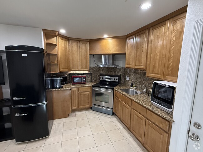 Building Photo - 10630 S Tantau Ave Rental