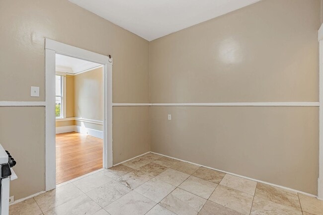 Photo - 652-656 Clayton Street Unit 656A