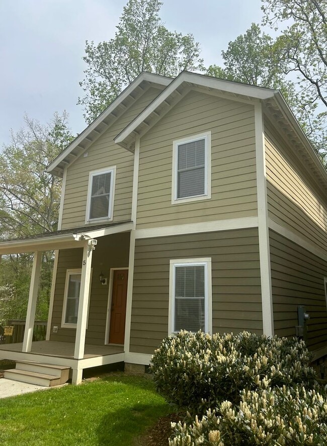 Kenilworth Area Rental! - Kenilworth Area Rental!