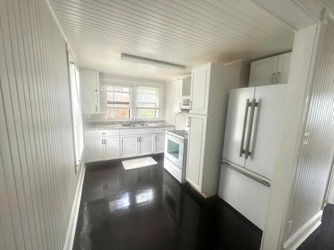 Photo - 136 N 15th St