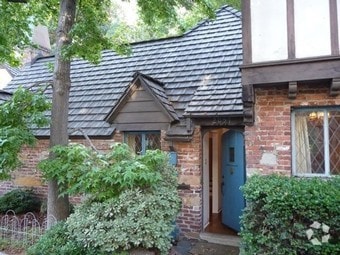 Building Photo - 2057 N Las Palmas Ave