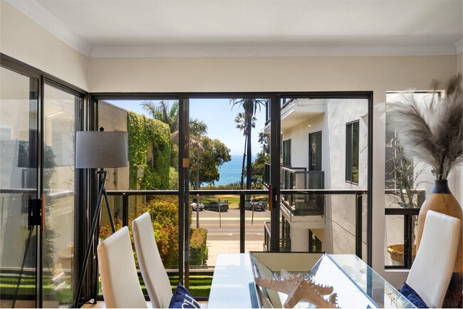 833 Ocean Ave Unit 304