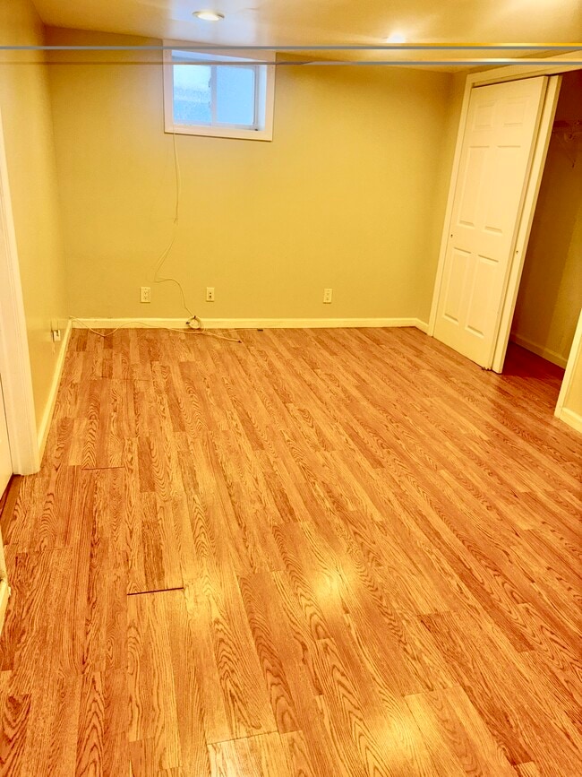 Living room - 10930 120th St