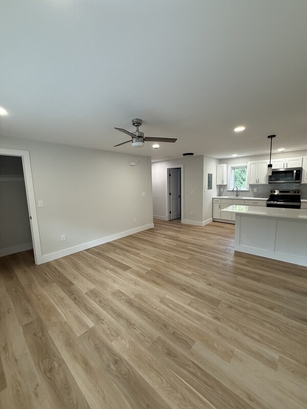 1050 Lucas Ave Ext Unit 3