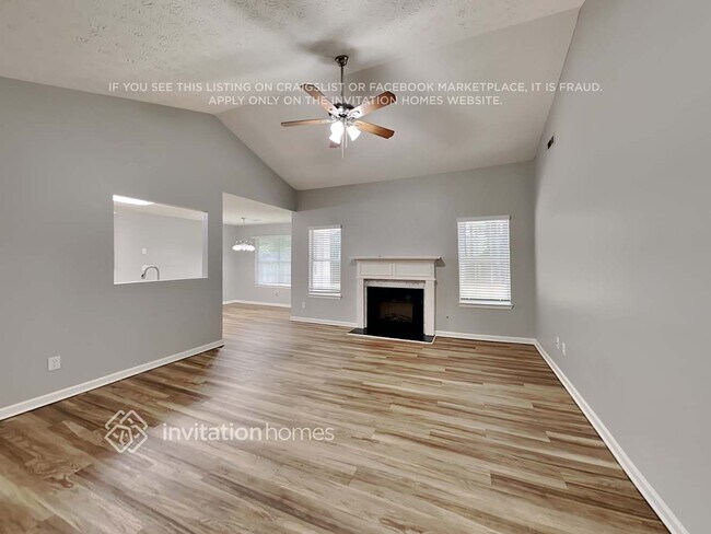 Photo - 128 Goldleaf Dr