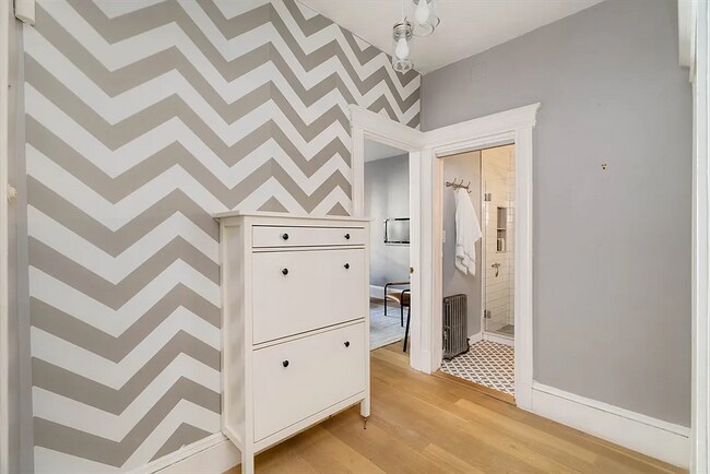 Photo - 19-21 Royal St-#2 Unit #2