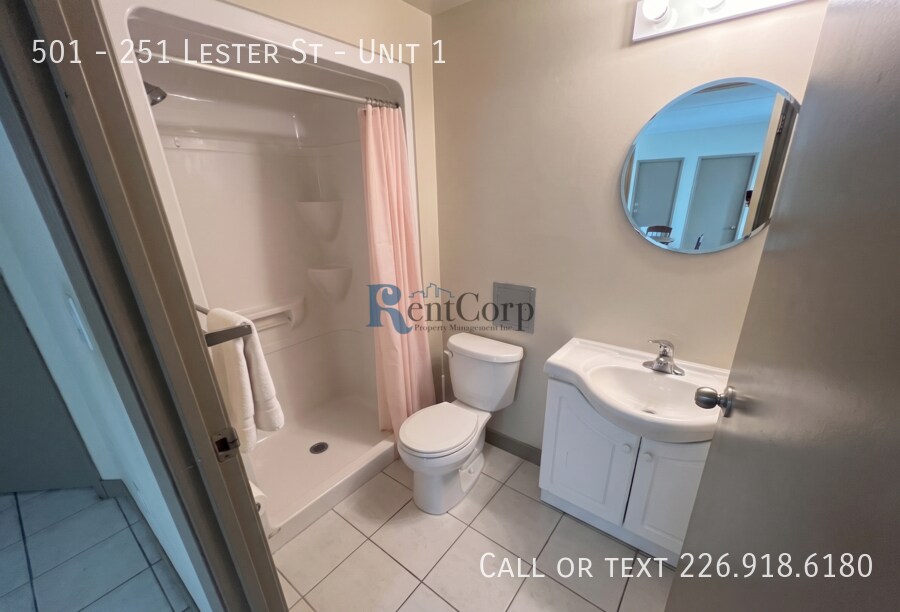 Photo - 251-251 Lester St Unité 1