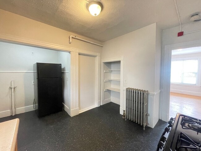 459 Beech St Unit 1