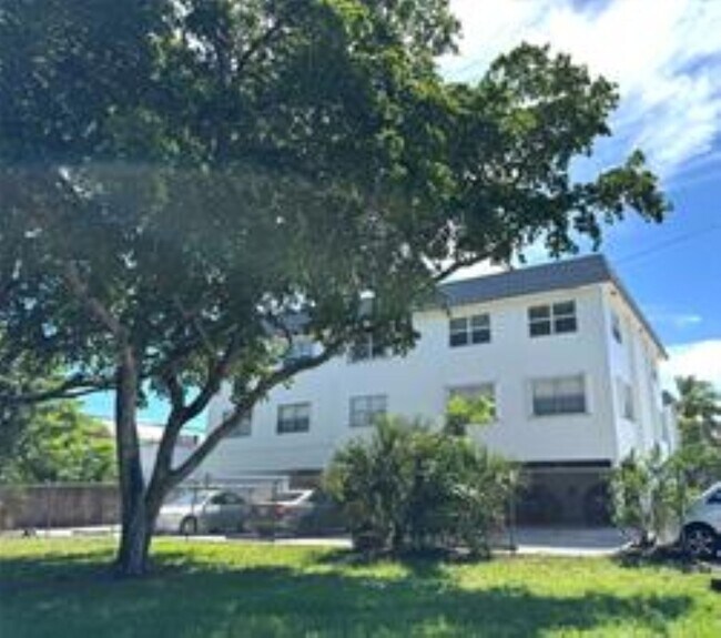 Photo - 6200 NE 22nd Way Unit 311