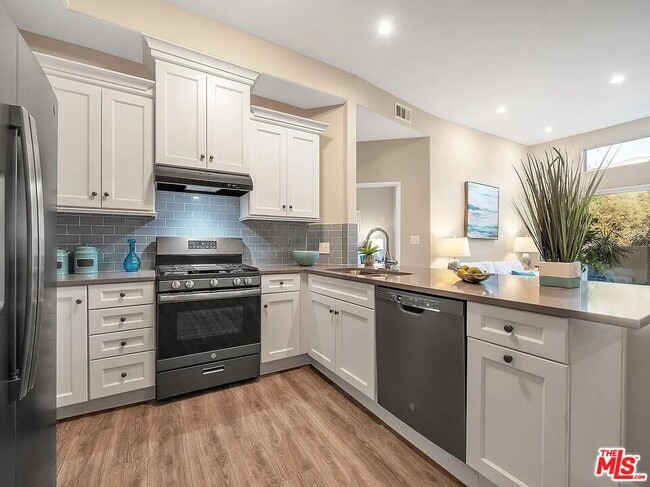 Building Photo - 6140 Monterey Rd Unit 432