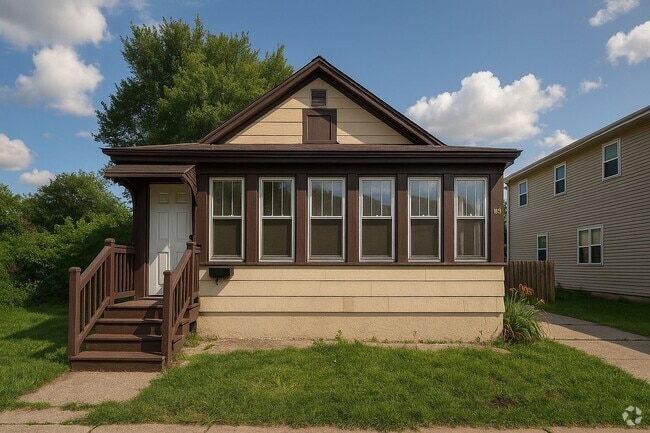 Building Photo - 583 Reaney Ave E Rental