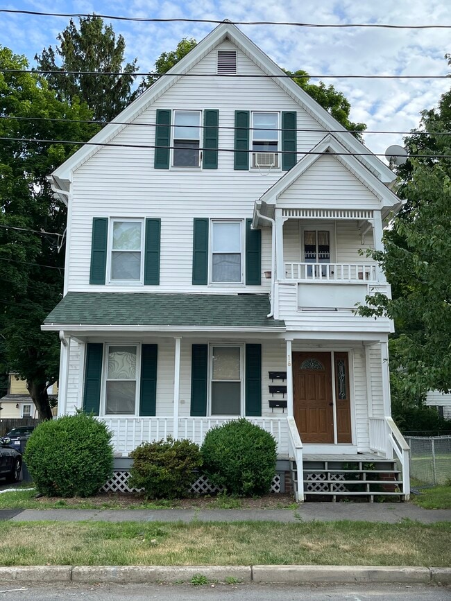 16 Harrison Ave Unit 1st floor