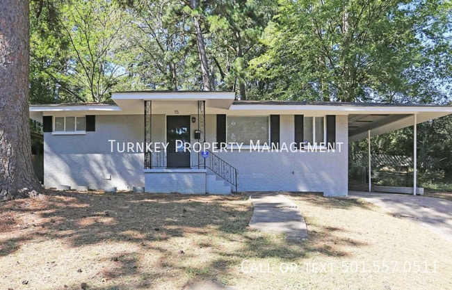 Building Photo - 15 Woodcliff Cir