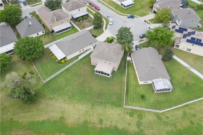 Photo - 105 Cedar Heights Ct