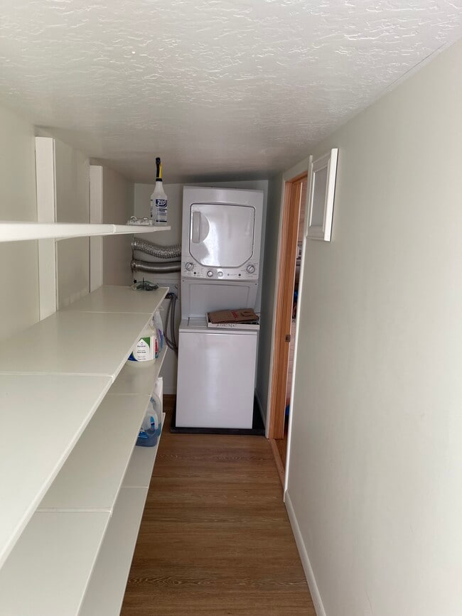 Pantry accessible from the kitchen, washer/dryer - 9175 Cottonwood Trl Unit Studio Apartment