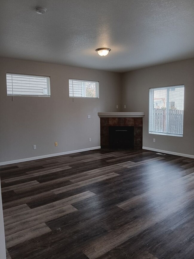 Photo - Recently Remodeled House is Now Avialable!