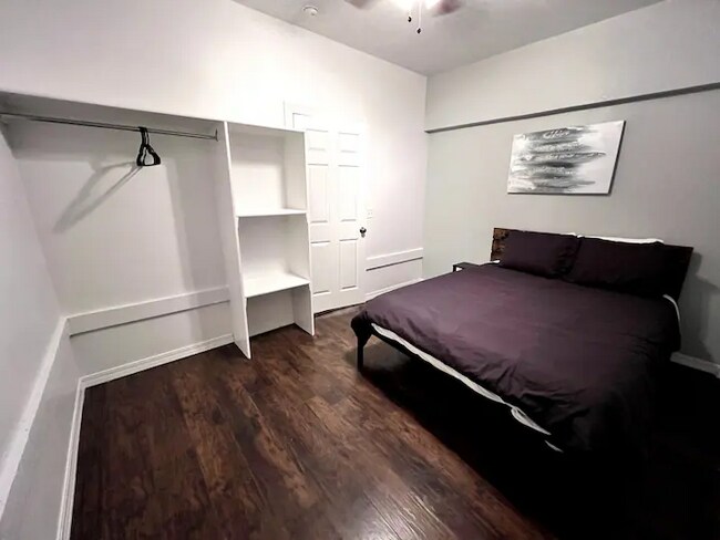 Photo - 3025 E Missouri Ave