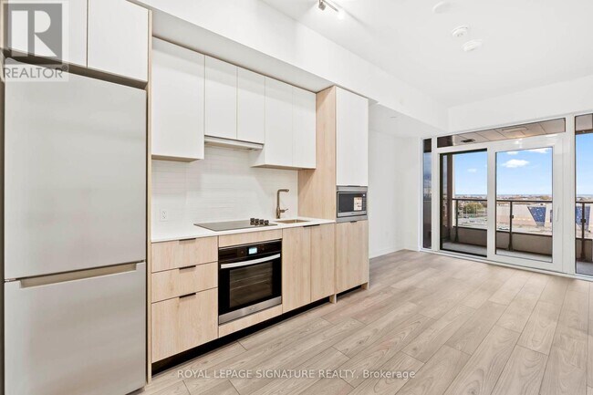 Photo - 1007 The Queensway Unité 527