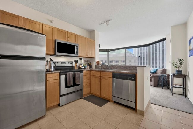 Photo - 222 N Columbus Dr Unit 3801