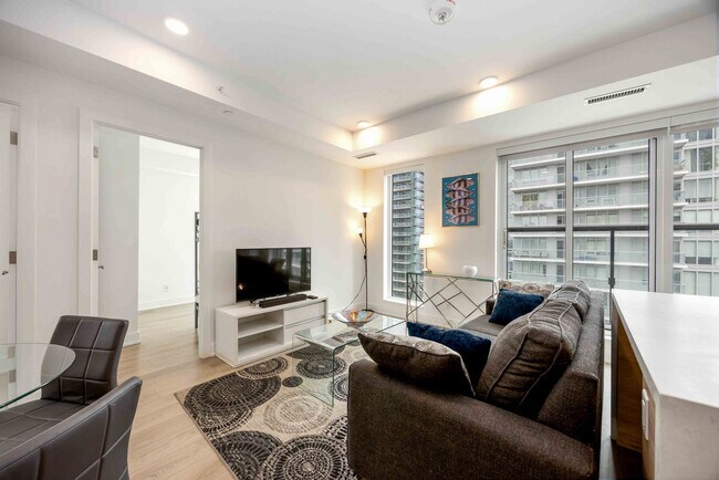 Photo - 200 Redpath Ave Unit SI ID1357578P