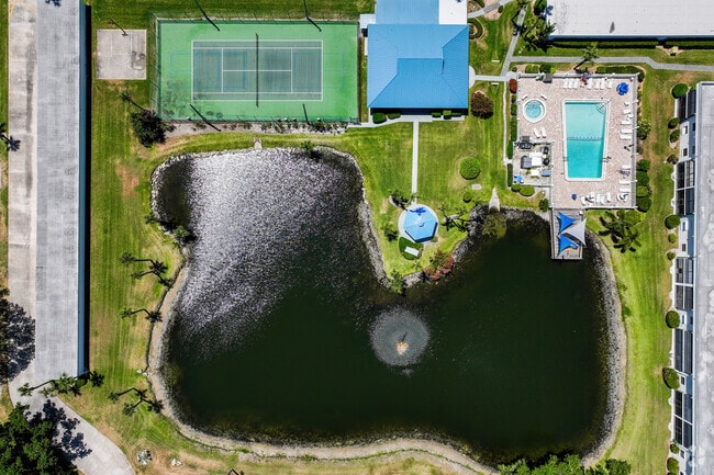 3165 N Atlantic Ave Cocoa Beach, FL 32931-5020 - Fountain Cove