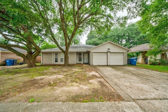 Building Photo - 29111 Atherstone St Rental