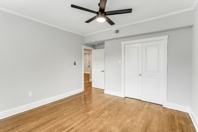 Photo - 6600 Lincoln Dr Apartment Unit A9