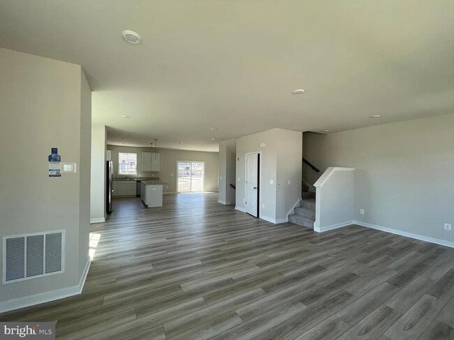 Photo - 2244 Barhill Wy