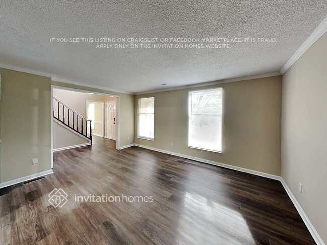 Photo - 7501 Batavia Ln