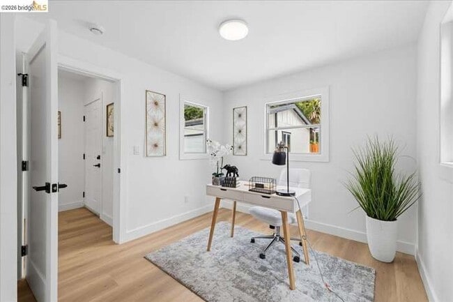 Photo - 3350 Brookdale Ave