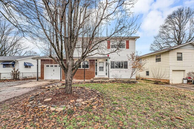 Photo - 603 E Greenwood St