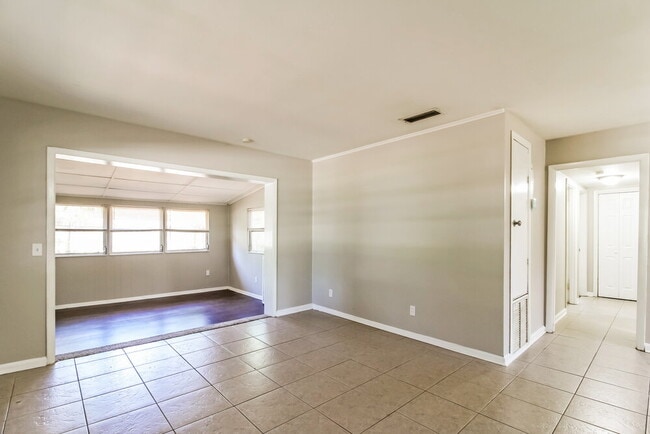 Photo - 4815 Andromeda Rd