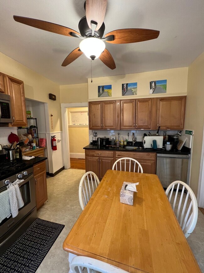 Photo - 121 Liberty Rd