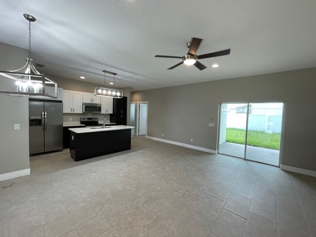 Photo - Beautiful, 4 Bedroom, 2 Bathroom Home in P...