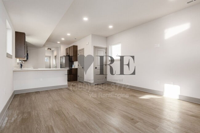 Photo - 129 Chicago Ave