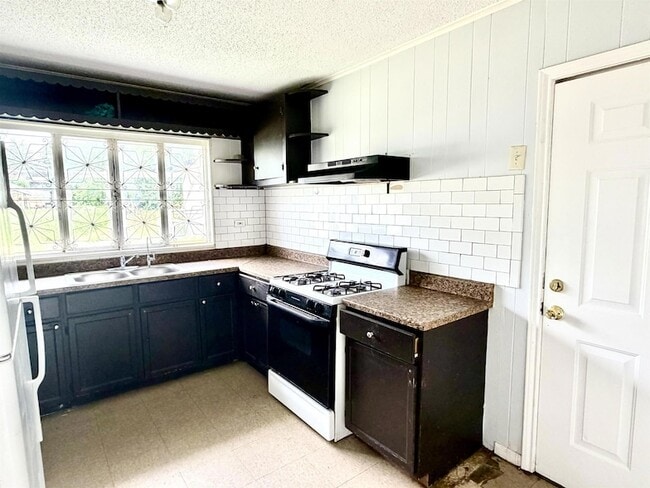 Photo - 3212 Pecan St