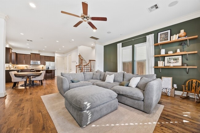 Photo - 8758 Kempwood Dr