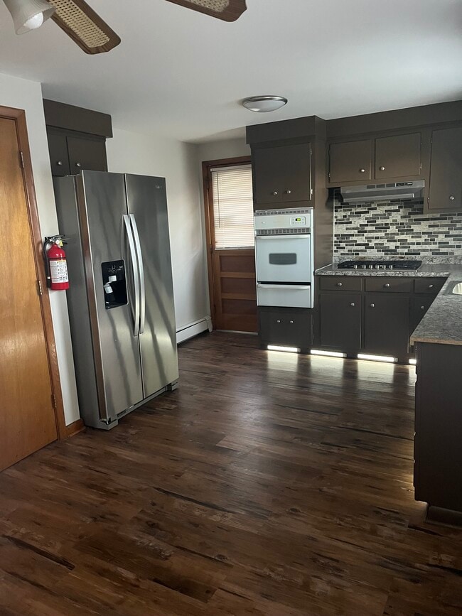 Photo - 89 Haverhill Ave Unidad Floor2