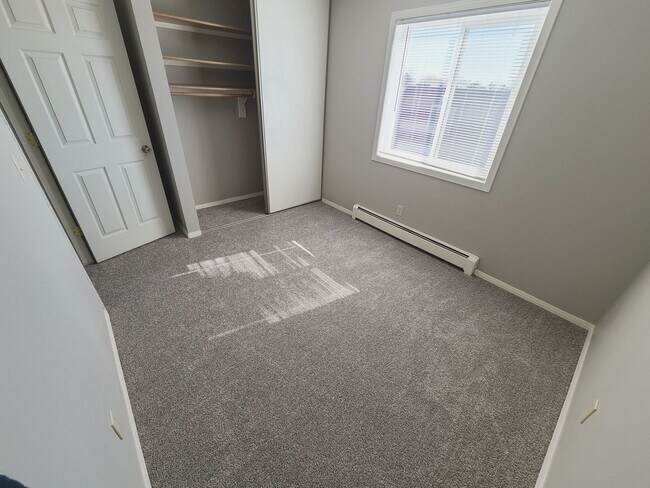 LaCrosse Estates Apartments