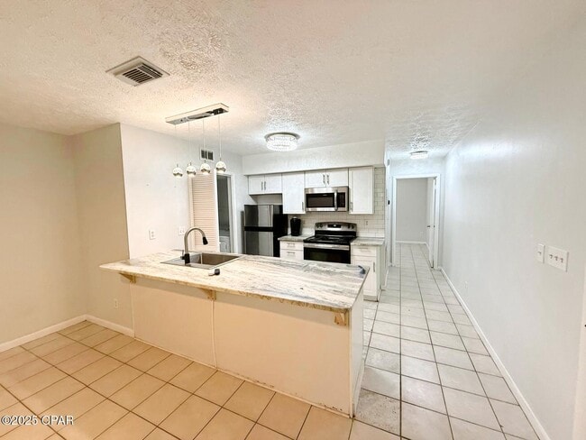 Photo - 4113 Holiday Dr Unit 102