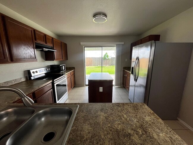 Photo - 21335 Finbury Oaks Ln