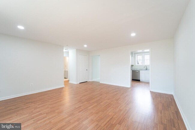 14421 Saguaro Pl