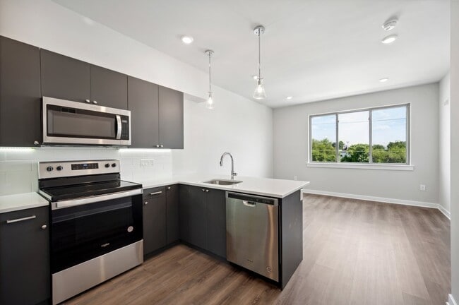 Photo - 1336 S Harmony Street