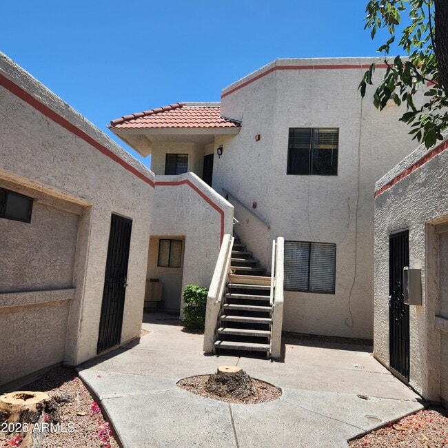 Building Photo - 835 N Granite Reef Rd Unit 18