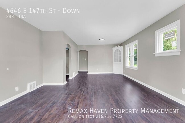 Photo - 4646 E 147th St Unit Down