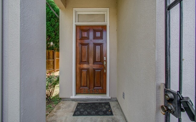 Photo - 6855 Bellgreen Dr